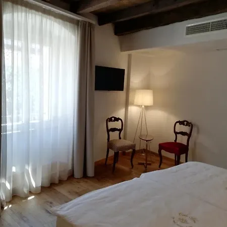 Corte Alma And Luxury Bed & Breakfast Gargnano