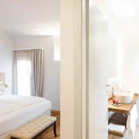 Corte Alma And Luxury Gargnano